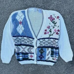 Vintage by design cottage core sweater/cardigan